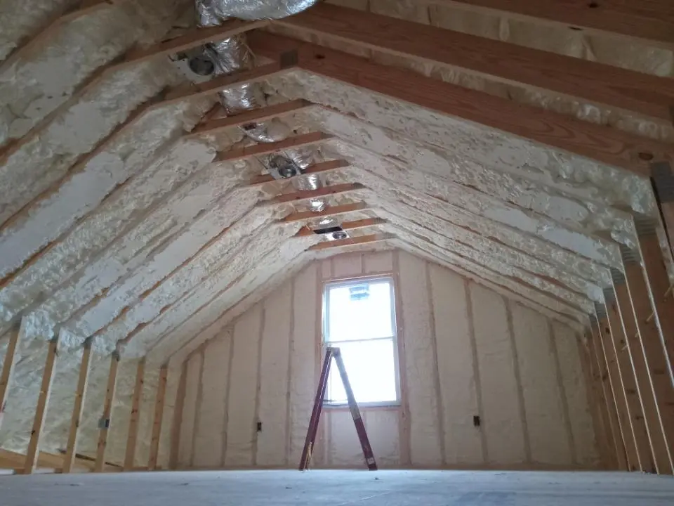 Spray foam roofing application for Crawl Space Insulation project in Fultondale